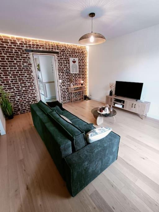 Appartement Cosy Et Accueillant ซัวซง ภายนอก รูปภาพ
